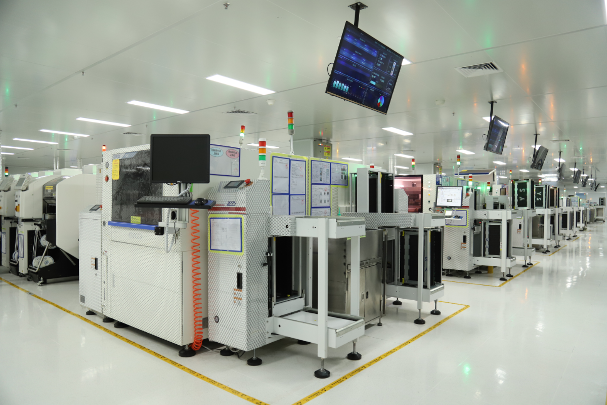 SMT production workshop